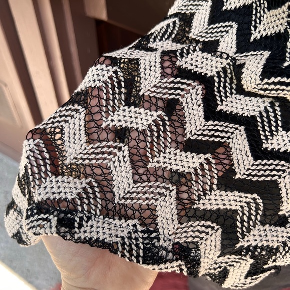 Top/other-Kaktus, swing flow zig zag thin artistic top, mesh, shark tail hem, M - Picture 14 of 17